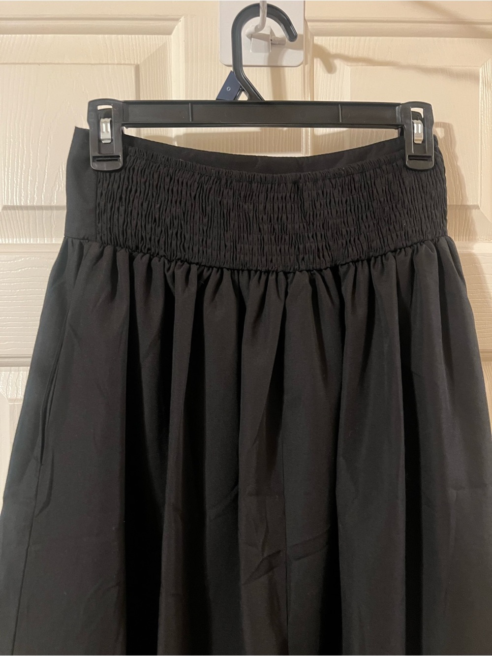 NWOT Women's Black High Wide Waist Bubble Maxi Skirt with Pockets Size Small - Picture 10 of 12
